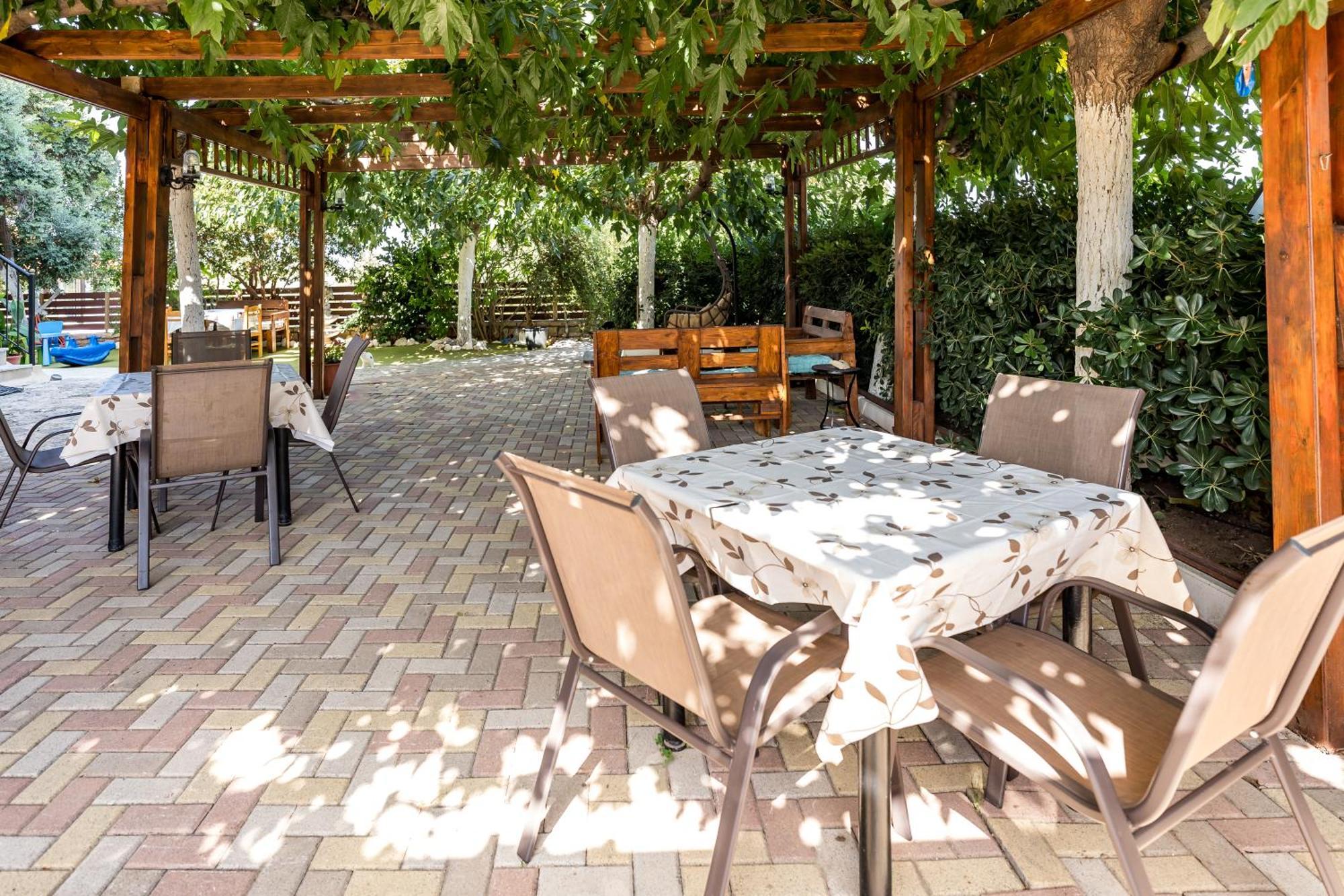 Kelaya Luxury Apartments Goúrnes Екстериор снимка